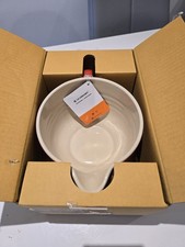 La Creuset Cerise 2L Batter