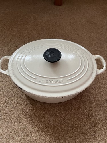 Creuset casserole dish - le,