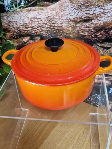 Creuset cast iron - creuset,