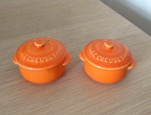 New creuset mini - new,