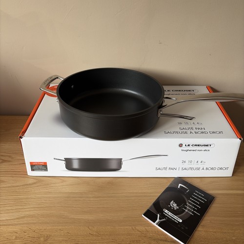 Creuset 26cm non stick - le,