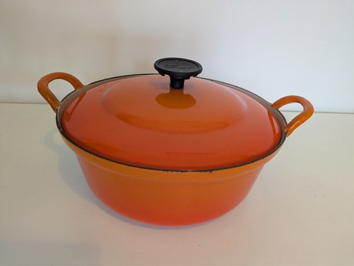 Vintage creuset enamel cast - vintage,