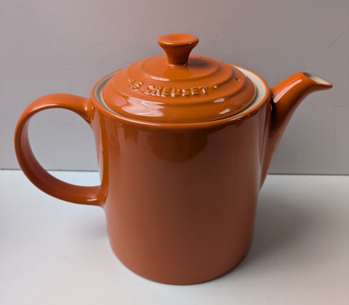 Creuset grand teapot 3l - creuset,