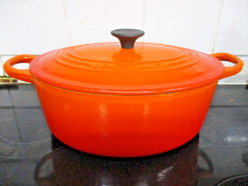 Creuset oval casserole - le,