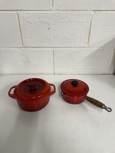 Creuset red souce pan - le, used