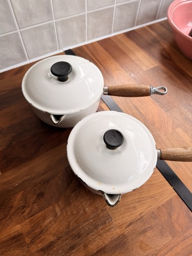 Vintage creuset enamel cast - le,