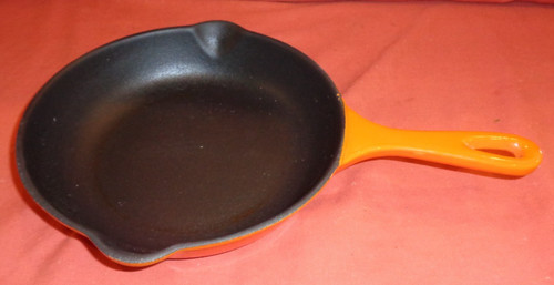 Creuset volcanic orange - le,