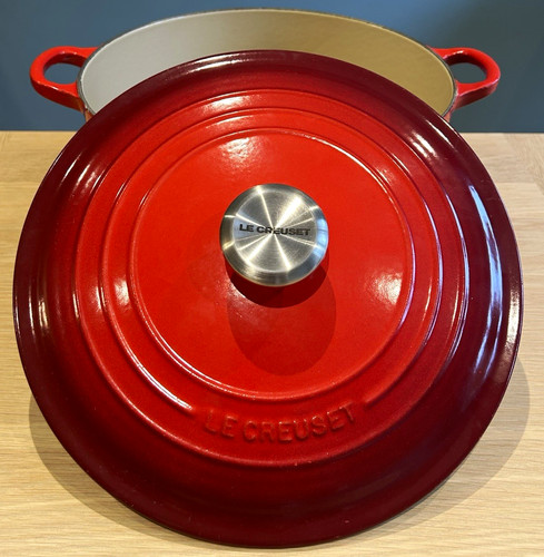 Creuset large cast iron - le,