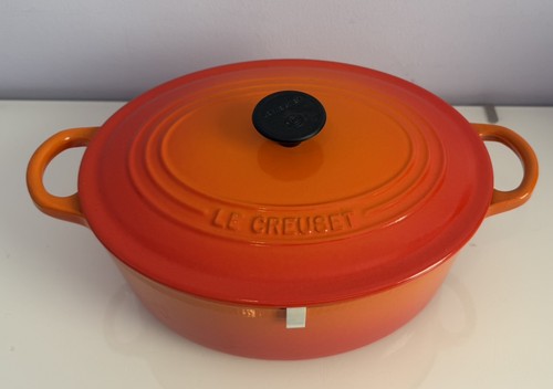 Creuset cast iron - le,