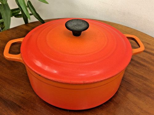 Creuset enamelled cast - le,