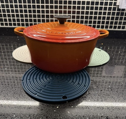 Creuset 24cm round - le,