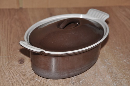 Creuset cast iron - le,
