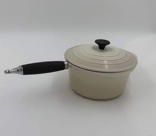 Creuset dune 20cm - **le, cast