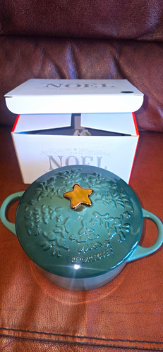 Creuset noel round - le,