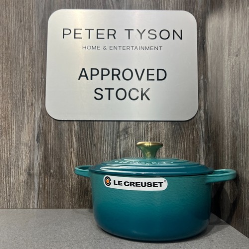 Nearly new creuset cast - creuset,
