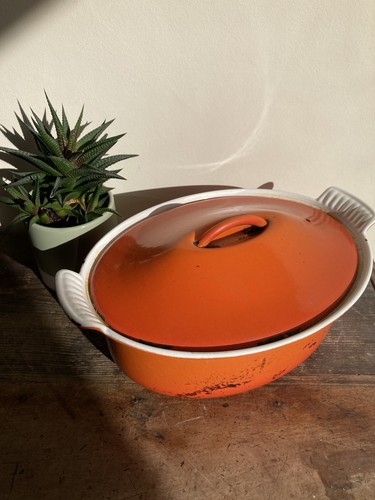Creuset cast iron oval - iron,