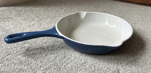 Vintage creuset blue - creuset,