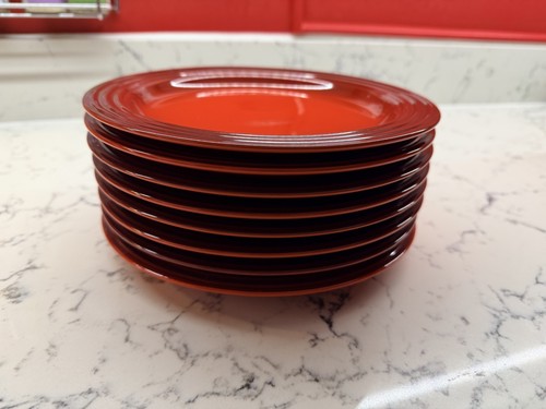 Creuset cerise side - creuset, plate
