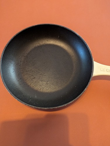 Creuset cast iron frying - le,
