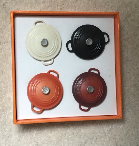 Creuset fridge magnets - magnets, set