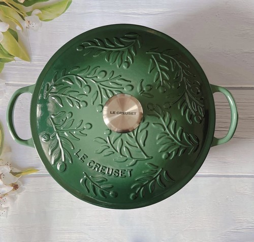 Creuset olive branch relief - le,
