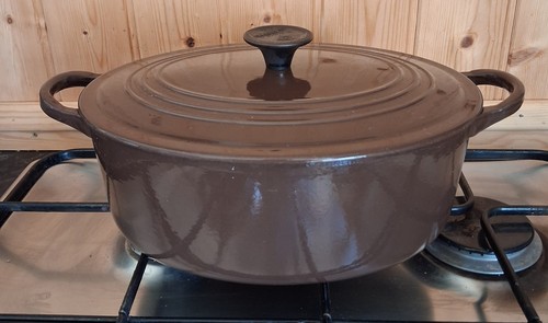 Creuset cast iron enamelled - iron,