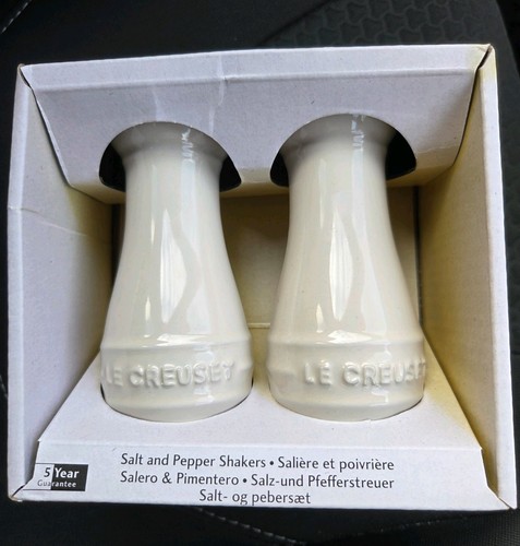 Creuset meringue salt - meringue, and