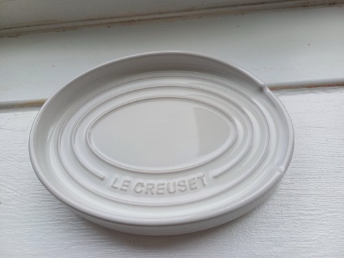 Creuset oval spoon rest - le,