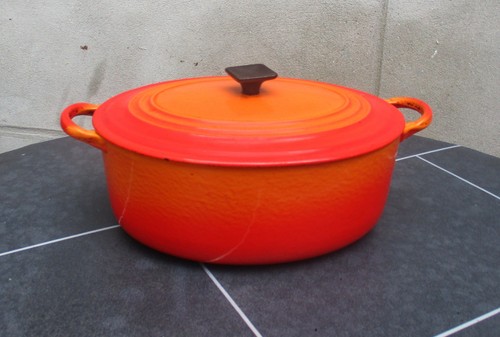Vintage creuset oval - le,
