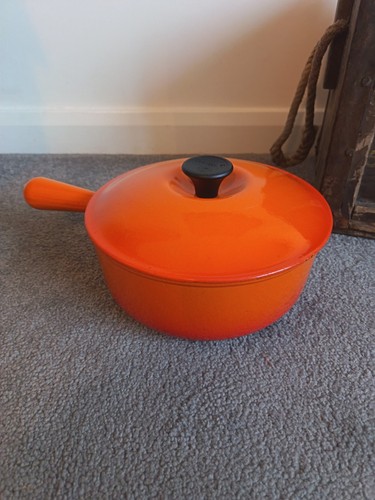 Vintage creuset cast iron - cast,