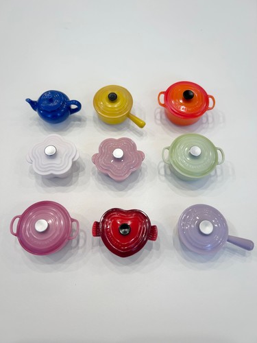 Creuset miniature magnets - creuset,